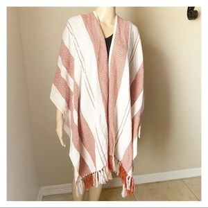 OFFERS? NEW Treasure & Bond Open Weave Poncho